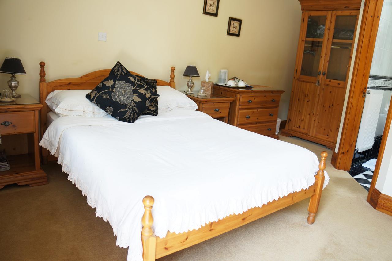 Bed and Breakfast The Olde Barn Лимингтон Номер фото